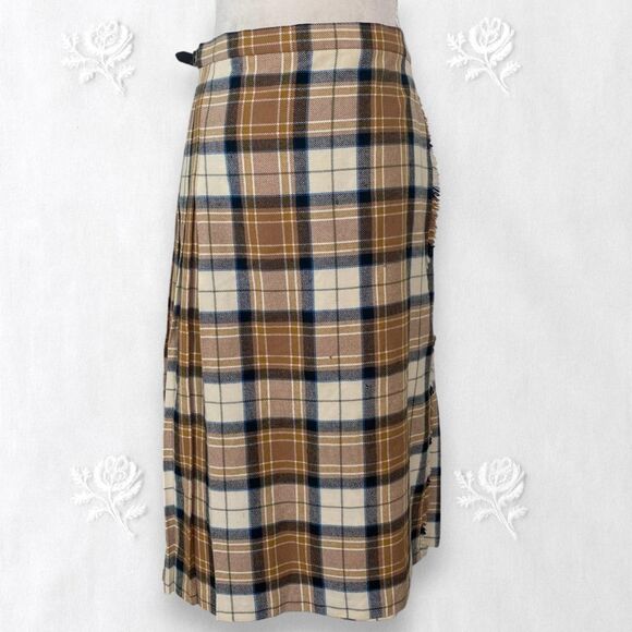 Deans of Scotland 100% pure Wool 90s VTG Wool Plaid Scottish Kilt Wrap Skirt S M - Picture 1 of 7